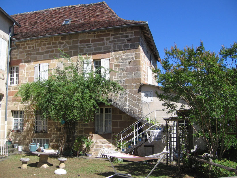 Extérieur-salle-activité